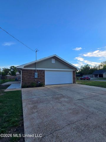 500 Mimosa Lane, Gulfport, MS 39507
