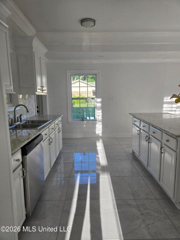 500 Mimosa Lane, Gulfport, MS 39507