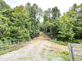 Forest Creek Pkwy, Oak Ridge, TN 37830