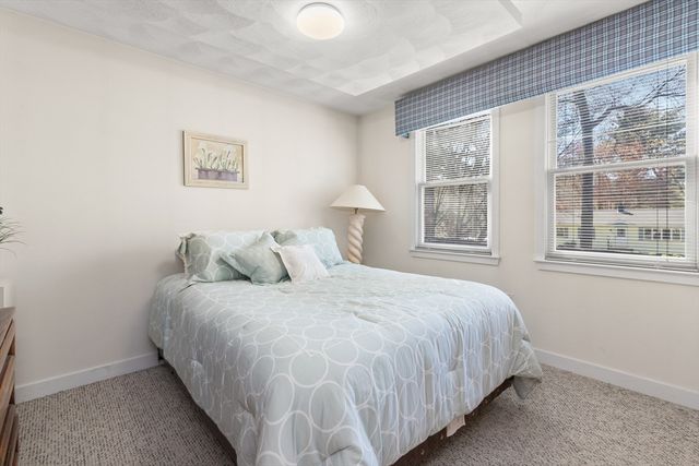 12 Lincoln Road, Billerica, MA 01821