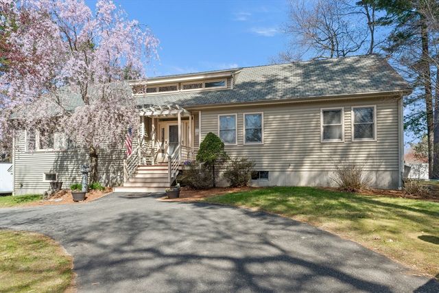12 Lincoln Road, Billerica, MA 01821