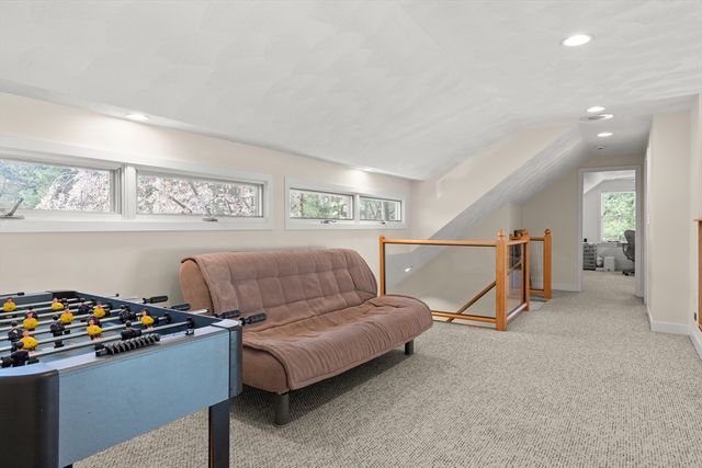 12 Lincoln Road, Billerica, MA 01821