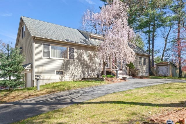 12 Lincoln Road, Billerica, MA 01821