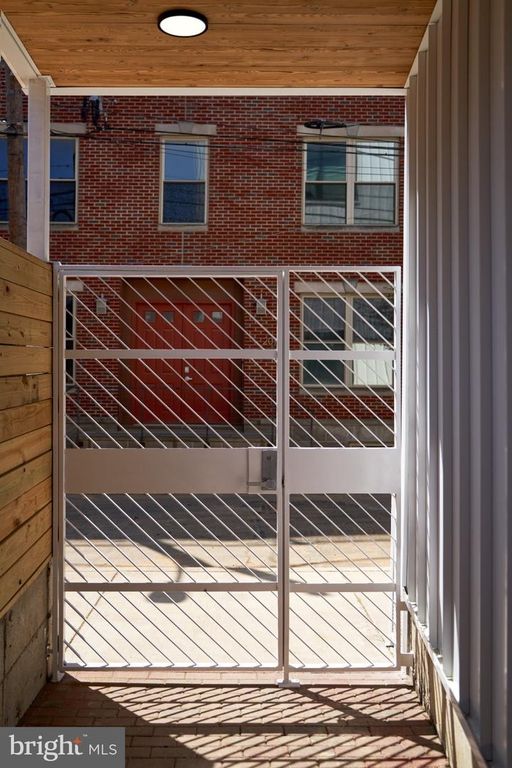 2011 CAMBRIDGE ST #E, PHILADELPHIA, PA 19130 — photo 4