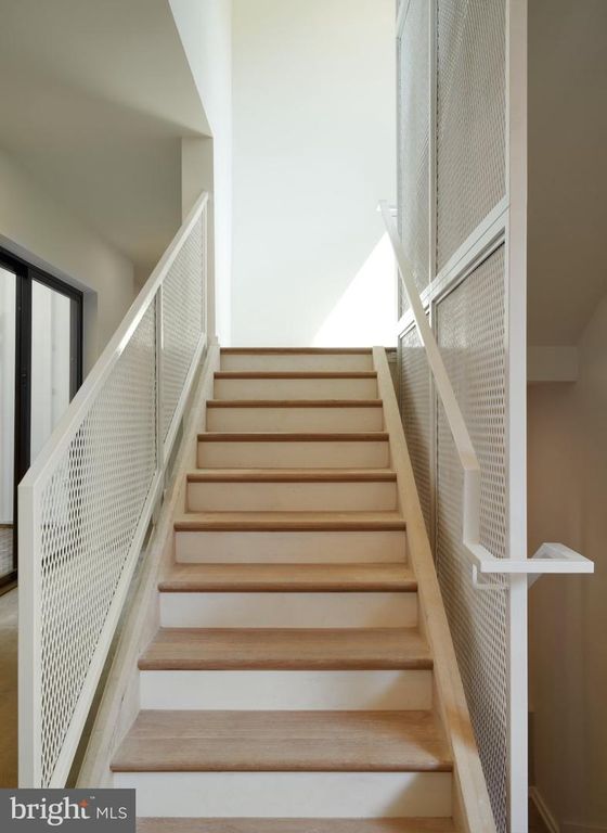 2011 CAMBRIDGE ST #E, PHILADELPHIA, PA 19130 — photo 5