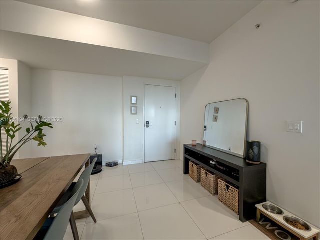 7825 NW 107th Ave 301, Doral, FL 33178