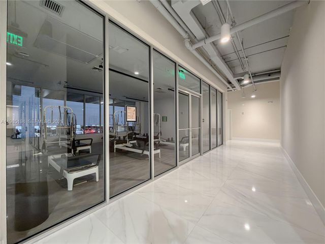 7825 NW 107th Ave 301, Doral, FL 33178