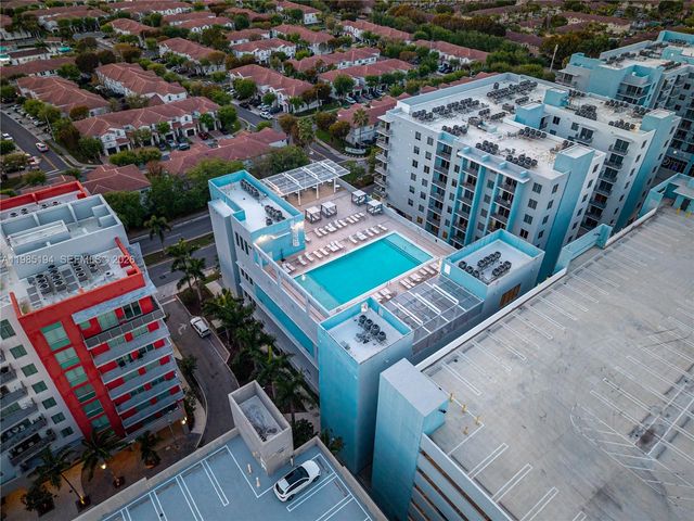 7825 NW 107th Ave 301, Doral, FL 33178
