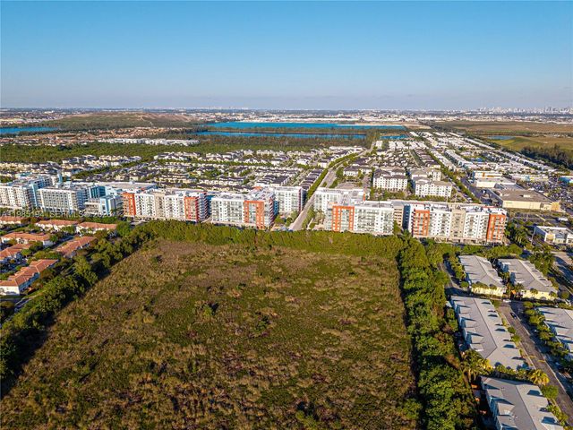 7825 NW 107th Ave 301, Doral, FL 33178