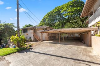 2442 10th Avenue C, Honolulu, HI 96816