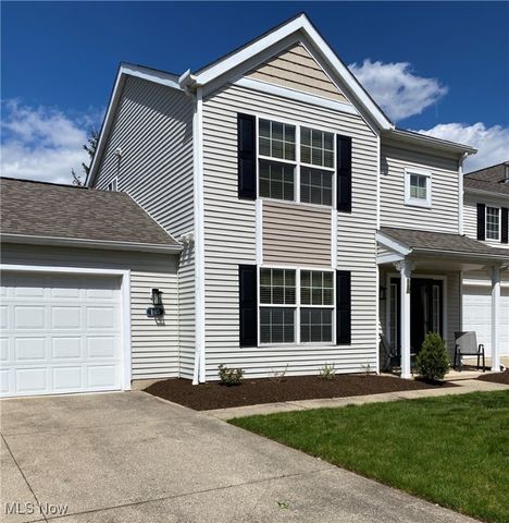 105 Mallard Point Drive, Coventry, OH 44319