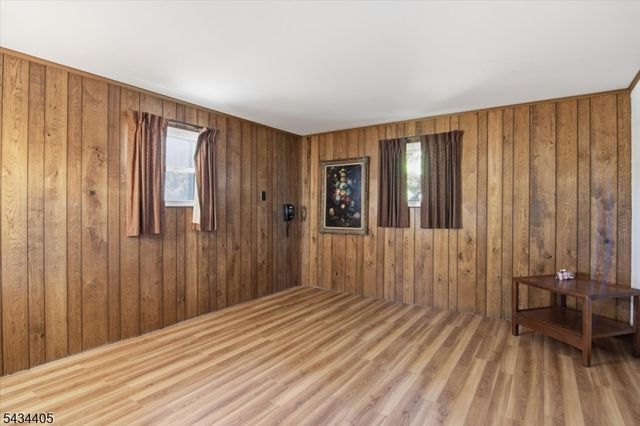 2 Grey Terrace, Woodland Park, NJ 07424