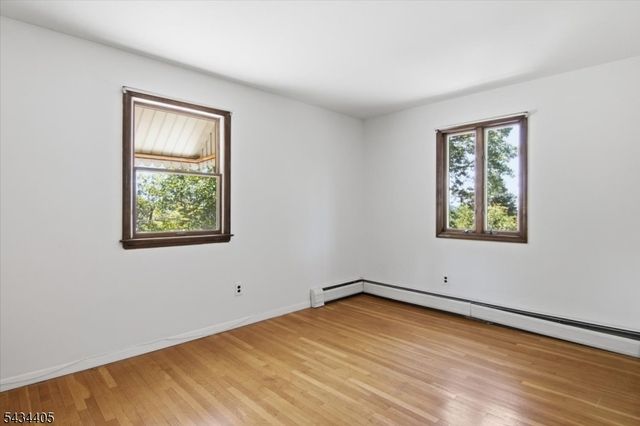 2 Grey Terrace, Woodland Park, NJ 07424