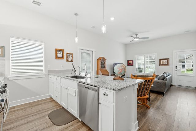 441 E Douglas Ave, Andover, KS 67002