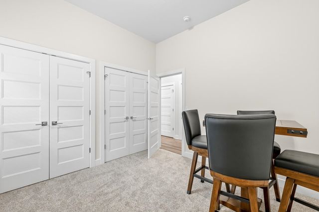 441 E Douglas Ave, Andover, KS 67002