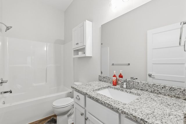 441 E Douglas Ave, Andover, KS 67002