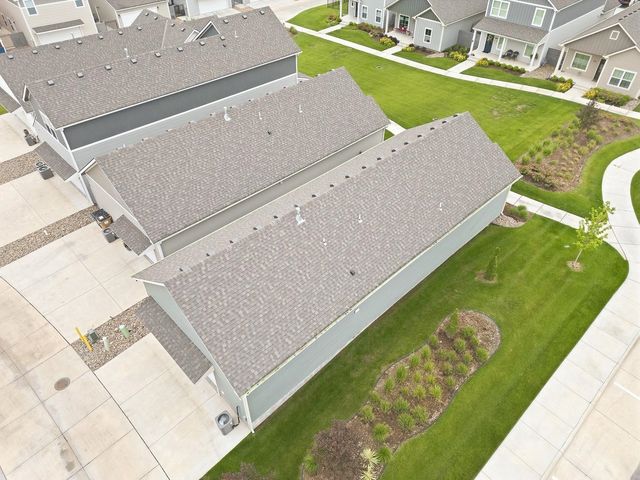 441 E Douglas Ave, Andover, KS 67002