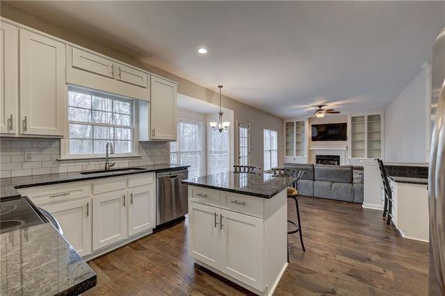 2695 Springrock Hill Trail, Lawrenceville, GA 30043