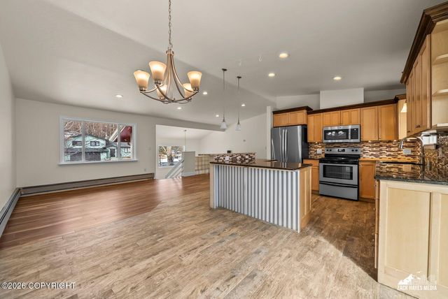 4350 Edinburgh Drive, Anchorage, AK 99502