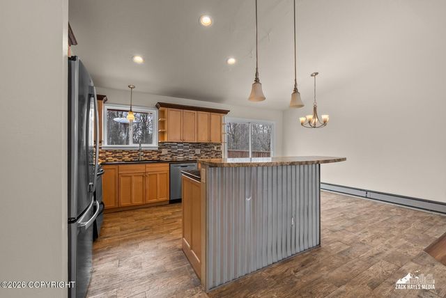 4350 Edinburgh Drive, Anchorage, AK 99502