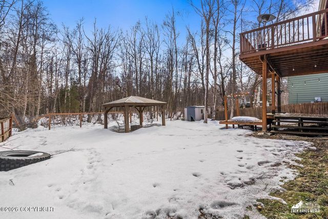 4350 Edinburgh Drive, Anchorage, AK 99502