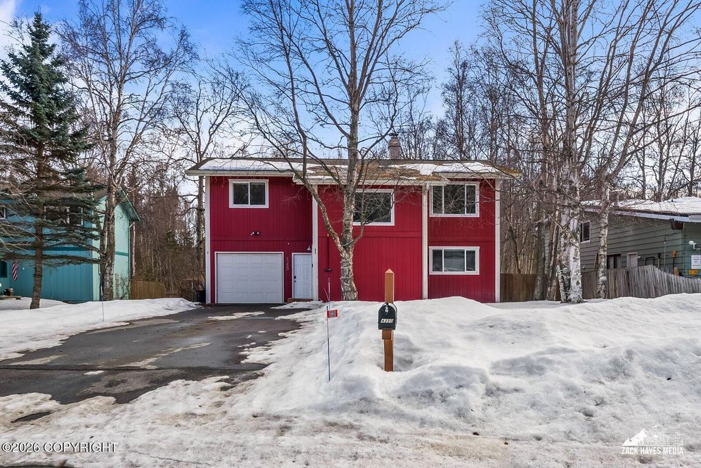 4350 Edinburgh Drive, Anchorage, AK 99502