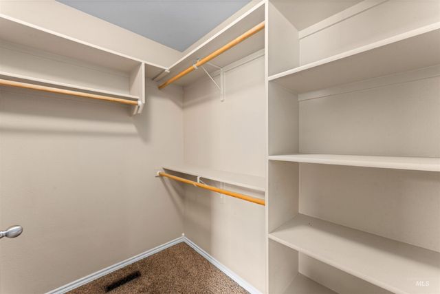 3923 Chatham Court, Caldwell, ID 83607