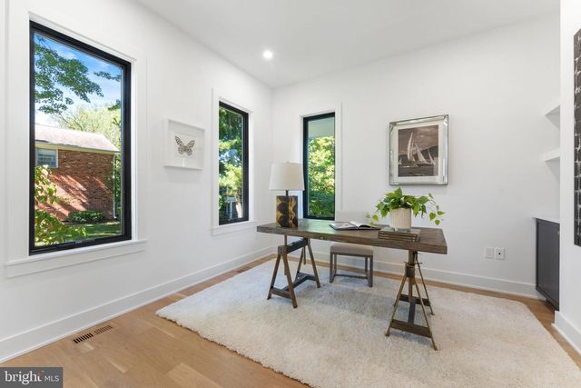 6411 CRANE TER, Bethesda, MD 20817