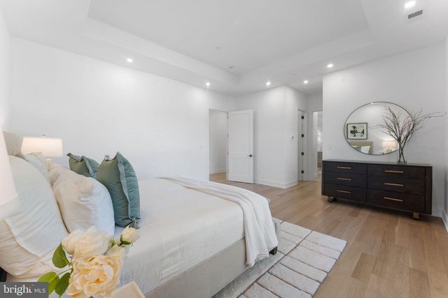 6411 CRANE TER, Bethesda, MD 20817