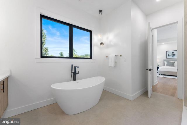 6411 CRANE TER, Bethesda, MD 20817