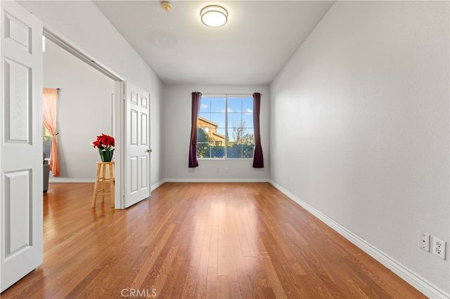 1916 Olympia Fields, Corona, CA 92883