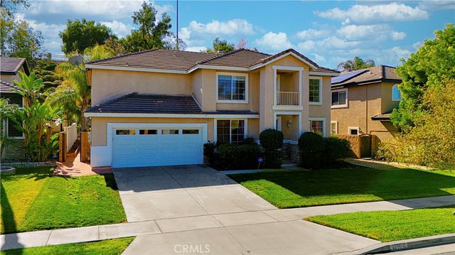 1916 Olympia Fields, Corona, CA 92883