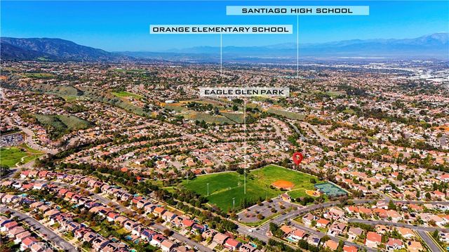 1916 Olympia Fields, Corona, CA 92883