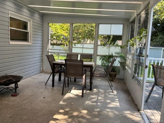 4 Carston Street W, Selden, NY 11784