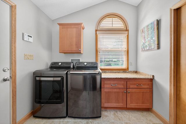 51111 Stratford Court, Elkhart, IN 46514