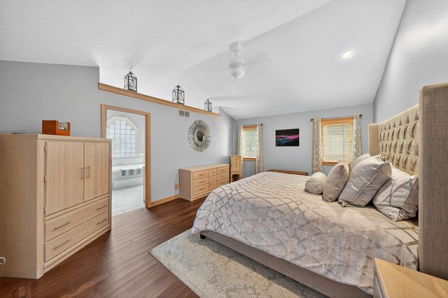 51111 Stratford Court, Elkhart, IN 46514