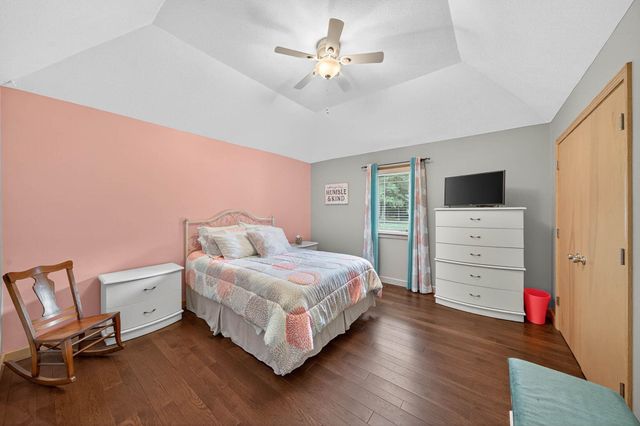 51111 Stratford Court, Elkhart, IN 46514