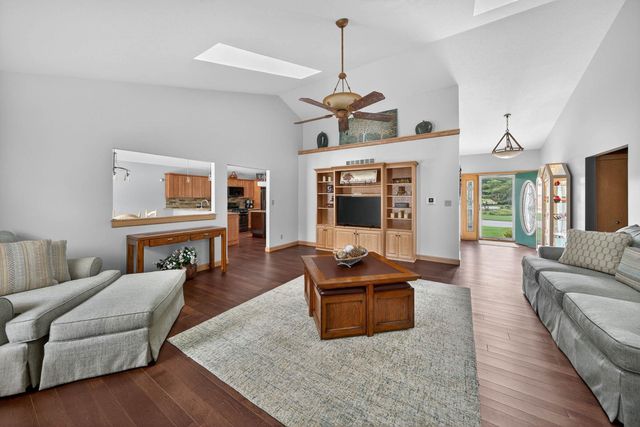 51111 Stratford Court, Elkhart, IN 46514