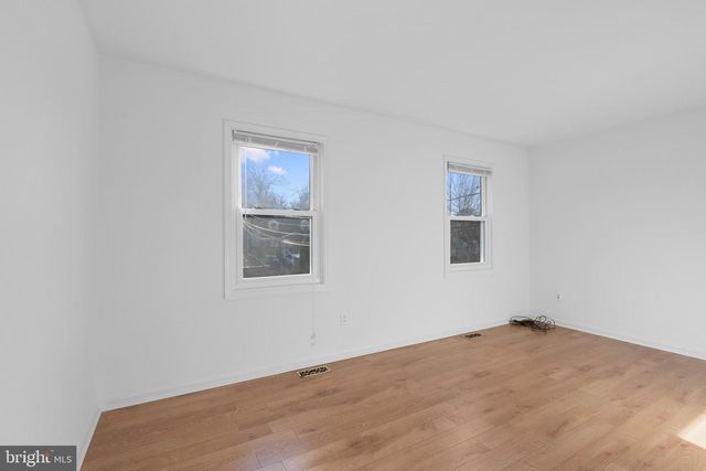 2636 E SIDE DR, Alexandria, VA 22306