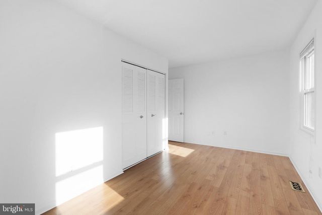 2636 E SIDE DR, Alexandria, VA 22306
