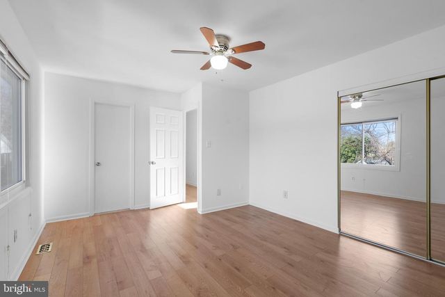 2636 E SIDE DR, Alexandria, VA 22306