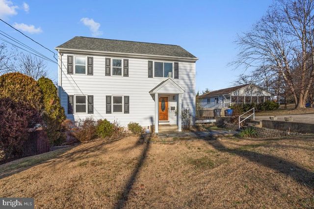 2636 E SIDE DR, Alexandria, VA 22306