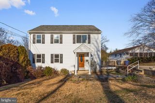 2636 E SIDE DR, Alexandria, VA 22306