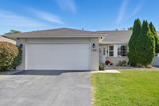 326 Pine Ridge Circle, Lowell, IN 46356