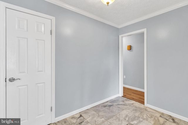 9829 LINE FENCE RD, Hayes, VA 23072