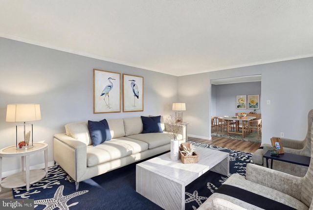 9829 LINE FENCE RD, Hayes, VA 23072