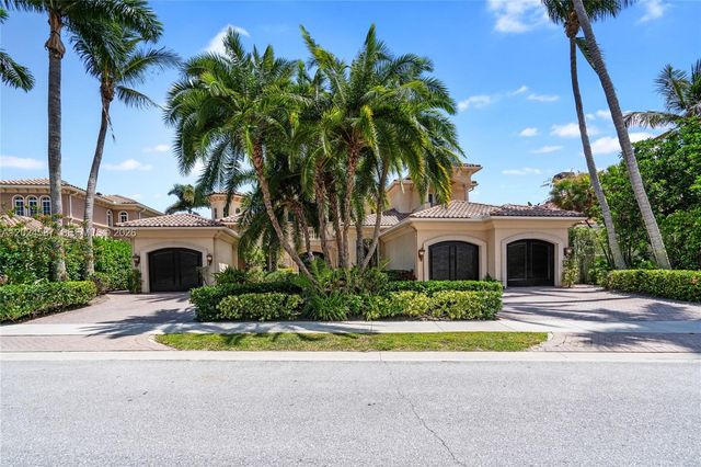 832 Harbour Isle Place, North Palm Beach, FL 33410