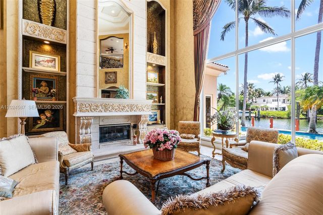 832 Harbour Isle Place, North Palm Beach, FL 33410