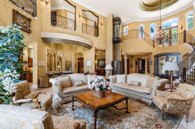 832 Harbour Isle Place, North Palm Beach, FL 33410