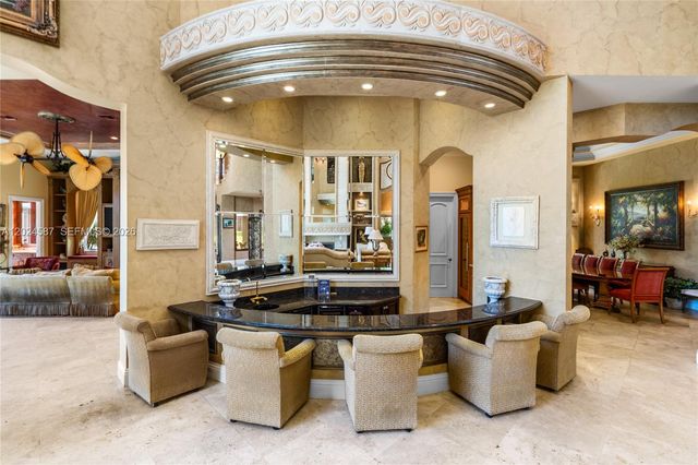 832 Harbour Isle Place, North Palm Beach, FL 33410